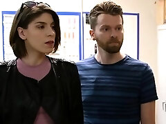 Close friends know how to smash each other right