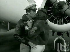 Old School Hard-core as a Fighter Pilot Fucks a Stunner in Uniform