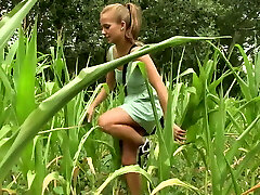 Young skinny teen girls like to play outdoors - girl/girl gals