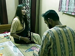 Stunning bhabhi has erotic sex with Punjabi boy! Indian romantic hook-up video