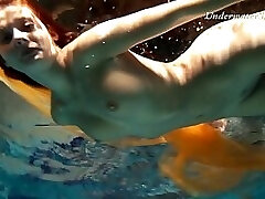 Edwige slutty teenie underwater