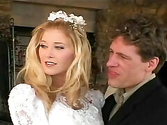 Bride makes her maid of honor blessed again