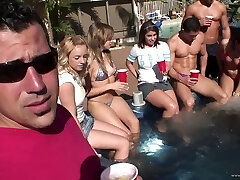 Attractive babes unpinning her miniskirt before getting her pussy fingered