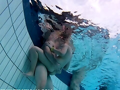 SHAMELESS Nubile COUPLE FUCKS IN PUBLIC POOL