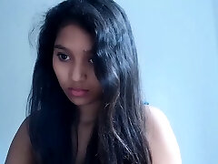 Indian Desi Teen In Glasses Squirting On Web Cam