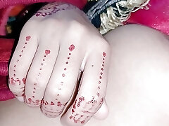 Bhai Satisfy Mujhy Fucky-fucky Na Kro Dard Hoti Hai, Ander Na Dalo