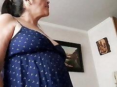 stepson asks stepmom to witness her beaver and tits to give himself a handjob