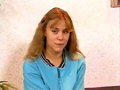 John fingrt seine Stieftochter Sussi