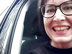 Car stop with squirt