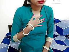 Saarabhabhi Very First step stepbro step-sister hook-up in clear Hindi audio se itna chudi ki chut ka paani nikal gya in Hd