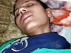 Nirmalbhabhi ne very first time painful buttfuck sex apne bhanje k sath kiya