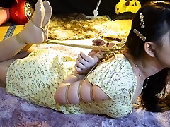 Chinese Hotty Yaner Bondage