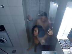 BLACK Milf DESTROYED IN SHOWER - Powerful SEX WITH WITH BOOTY EBONY KIKI MINAJ