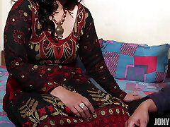 4K Pornography-Mammy Ne Ghar Me Hi RandiKhana Khol Rakhha Hai, Clear Hindi Audio
