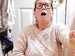 I boned myself for my 69f mistress as she demanded in her sweater till I came
