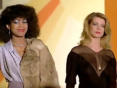 Retro Is The Hottest 238