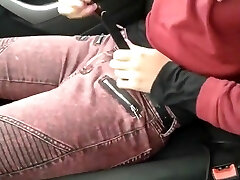 Fuckslut jerking in car