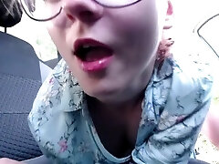 Naked on the street in rear end style, stuffed a dick in her pussy in the front seat of a car