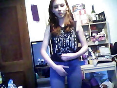 meando pantalon y bragas rojas