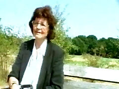 Grannie in Glasses Dildoes