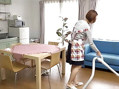 я никогда не видел свою жену такой сексуально неразборчивой, мою милую жену, получающую удовольствие от того, что ее трахает другой мужчина прямо у меня на глазах