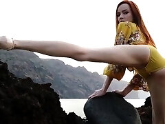 Cummy amateur vulva close up