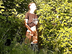 Risky public female masturbation in nature - Lezzie-candys