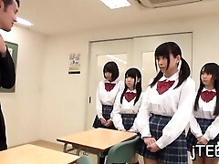 Bushy pussy from schoolgirl tongued makes her shriek loud