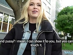 общественного агент горячий студент трахнул блондинку раком в лесу за наличные