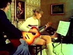Les Deux Guitares