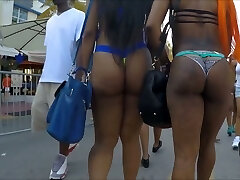 Check out really appetizing ginormous bubble ass flashed outdoors