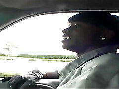 саванна стерн получает огромный черный член в свою дырочку