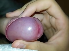 Guy frenulum stimulation onanism with cumshot huge geyser
