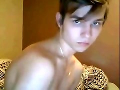 marcus hagelberg plays with his fuck-stick in webcam