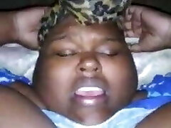 KESHA LOVES A Long CHOCOLATE DICK