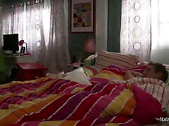 When Charley Chase gets on a hard dick her pussy arb armi and she squirts hard