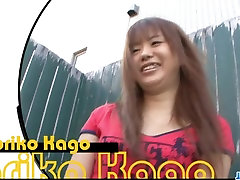 Noriko Kago Asian teen sucks cock in sxs arib manners