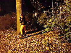 She flashing tits and undresses in a klise monri park at night