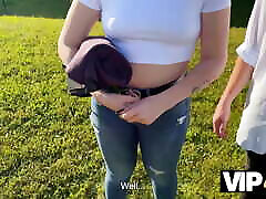 VIP4K. Loser Wants to See It. Hot sex with Suzie Sparklez