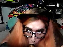 Happythinkins remaja zaman sek - trans girl sucks and vibrates on stream