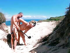 duas webwebcam Fucking Near Dunes with an Amazing Creampie