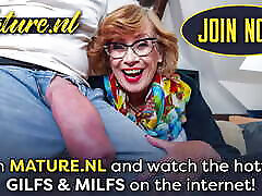 Mature Lesbian Teaches Two Inexperienced Girls How To Eat Pussy Like a Champ!