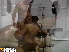 Muscular Black Man Gets Deep Anal Fuck in Doggy Position at the Gym Muscular Black Man Gets Deep Anal Fuck in Doggy Position at the Gym