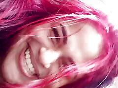 занимаюсь публичным сексом на открытом воздухе, трахаясь со своим соседом рядом с окнами, а соседи наблюдают за нами