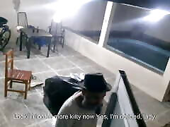 Beggar had a lucky day when he asked for recyclables and the lady of the house had corno descuidado with him
