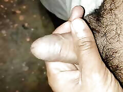 A unique way to masturbate. It&039;s so small, it&039;s so big.
