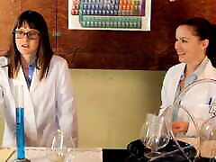 Anabelle Lee and her lover are sapphics with lots of hair on