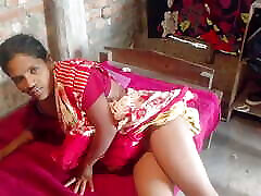 INDIAN VILLAGE HOT GIRL RUKIA fat pussy sister IN HOME