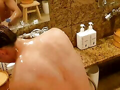 Japanese Guy Goes to Public Bathhouse, Gets Erotic Massage and Hand Job Japanese Guy Goes to Public Bathhouse, Gets Erotic Massage and Hand Job