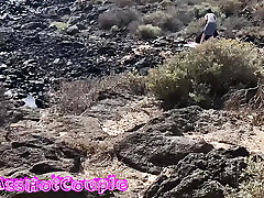 biacth trovato in spiaggia